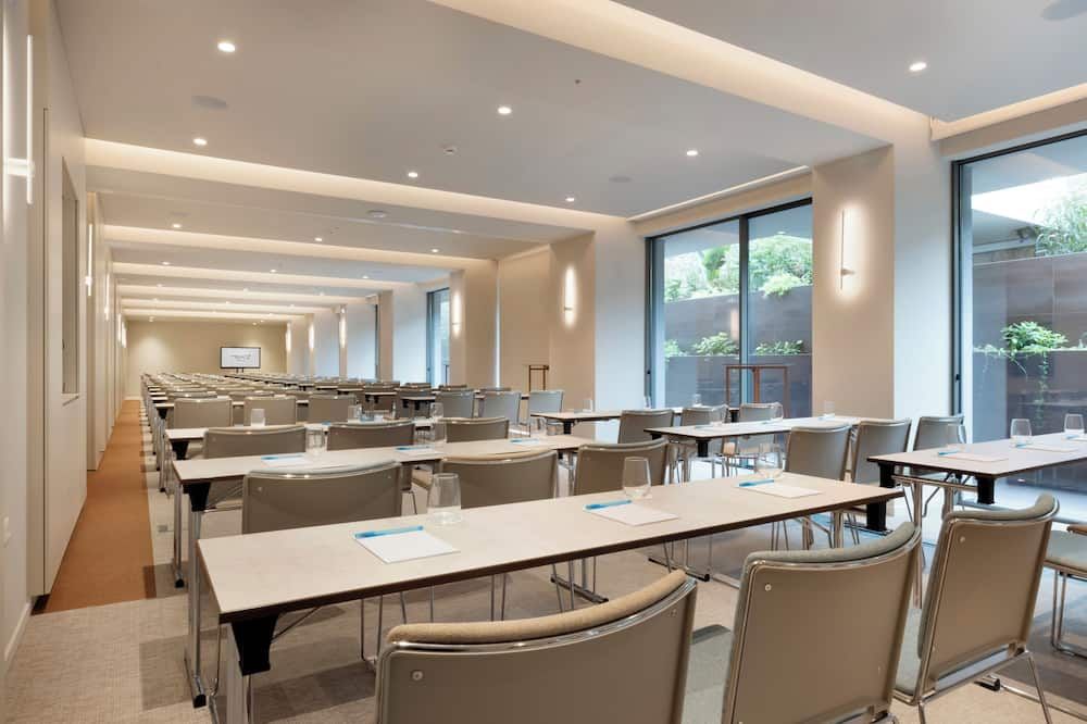 Mirage Chalkida City Resort - חאלקידה - מסעדה