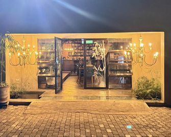 بامبو بوتيك - ليلونغوي - مبنى