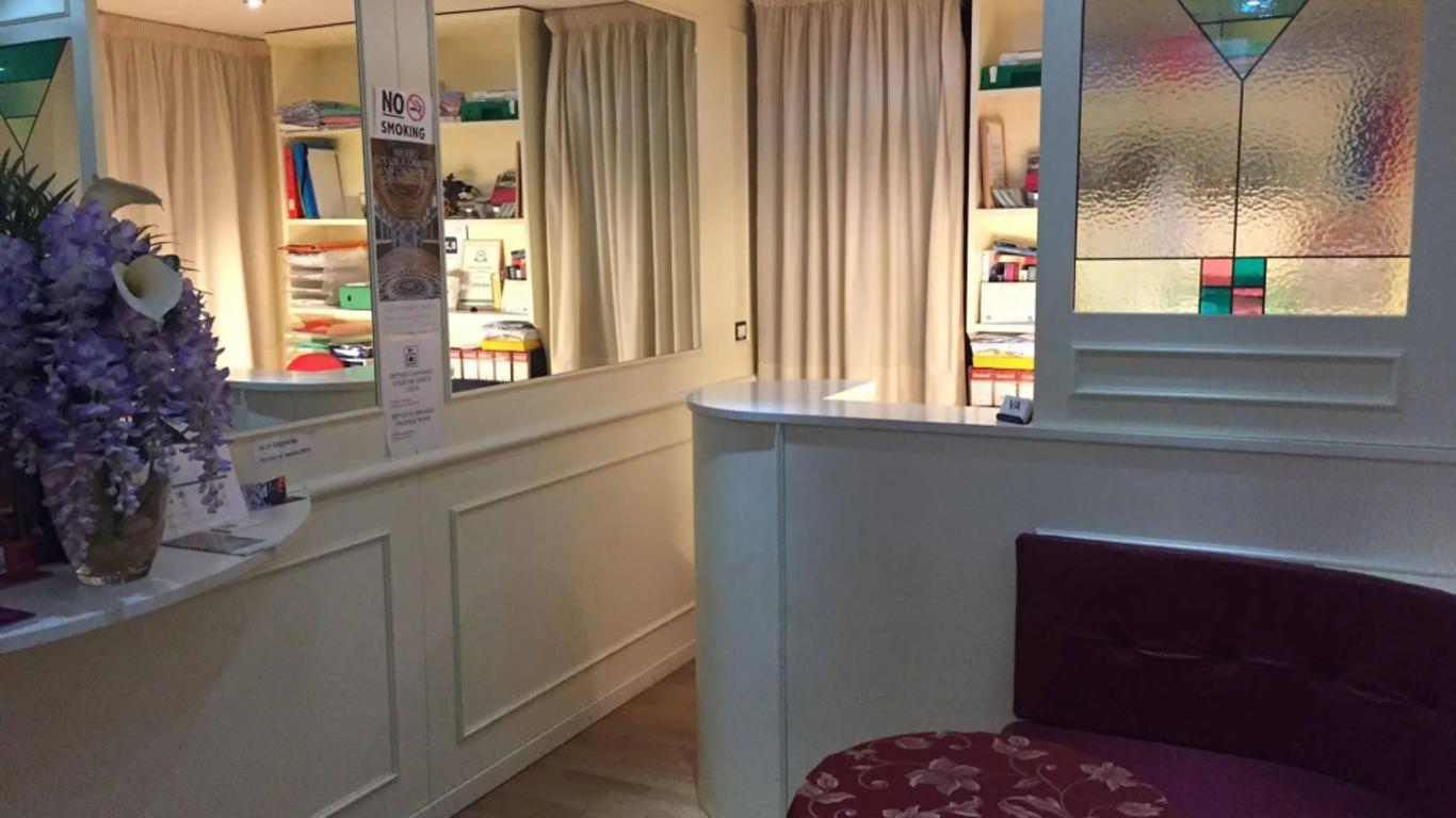 هوتل أي تولنتيني