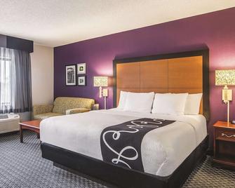 Wingate by Wyndham Brunswick GA / I-95 - ברנסוויק - חדר שינה