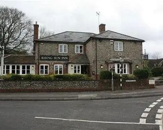 The Rising Sun Inn - Waterlooville - Edificio