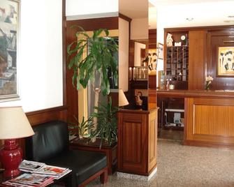 Hotel Siroco - Portonovo - Front desk