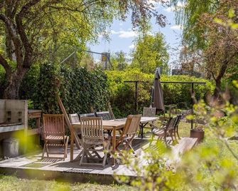 Entire Apartment Stockholm - Stockholm - Patio