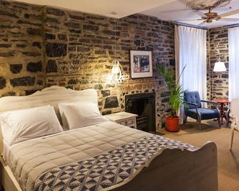 Auberge Place d'Armes - Québec City - Bedroom