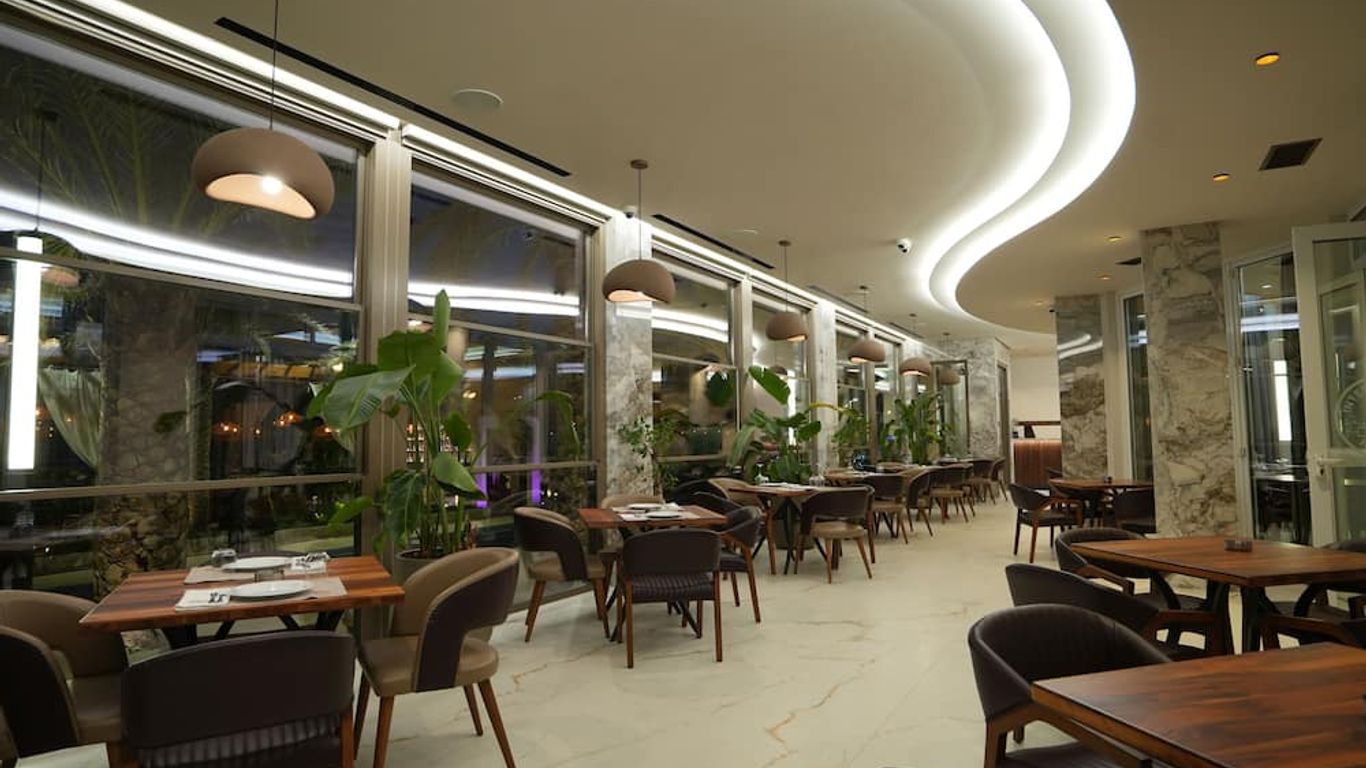 Iliria Internacional Hotel