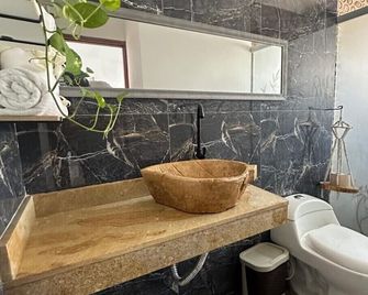 Hotel Boutique Tierra Del Mar Cartagena - Cartagena - Bathroom