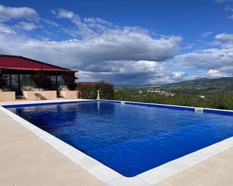 Tranca da Barriga by Quinta De São Tiago - Covilhã - Pool