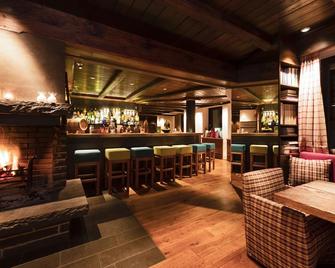 Hotel Sandhof - Lech am Arlberg - Bar