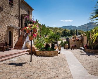 Agriturismo Vecchia Masseria Charme&Relax - Caltagirone - Outdoor view