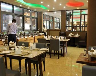 Hera Hotel Kampala - Kampala - Restaurant