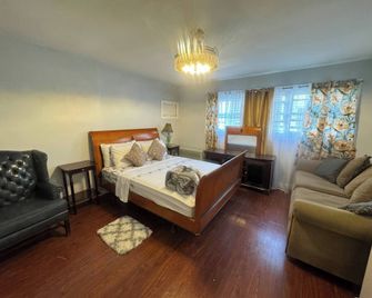 Huge 3 Bedrooms Apt 15 Minutes to NY City - West New York