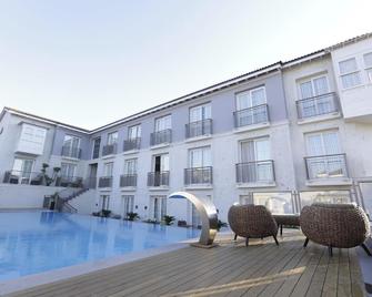 Alalucca Hotel - Alacati - Building
