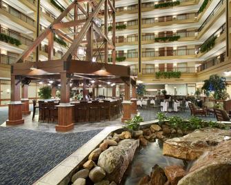 Embassy Suites by Hilton Denver International Airport - Ντένβερ - Σαλόνι ξενοδοχείου