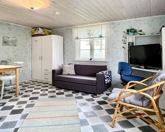 4 person holiday home in Køpingsvik-By Traum - Köpingsvik - Wohnzimmer