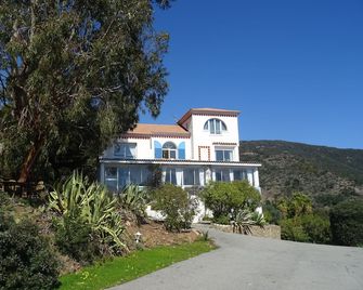 Hôtel Azur - Le Lavandou
