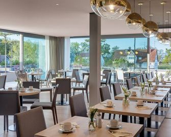 Hotel Traube am See - פרידריכסהאפן - מסעדה