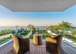 Bali Diamond Estates & Villas - Gianyar - Balcony