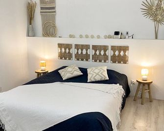 Garden-Spa - Troyes - Bedroom