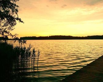 Hotel Seeblick & Ferienwohnung - Pelham - Outdoors view