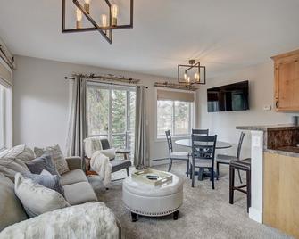 Wildwood Lodge Downtown Condos with Hot Tub - Breckenridge