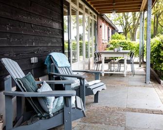De Johanneshoeve - Westerhaar-Vriezenveensewijk - Patio