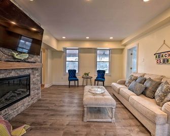 Seaside Wildwood Haven: Walk to Boardwalk/beach! - Wildwood Crest - Kitchen