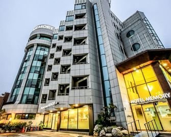 Hotel Memory Jumunjin - Gangneung - Building