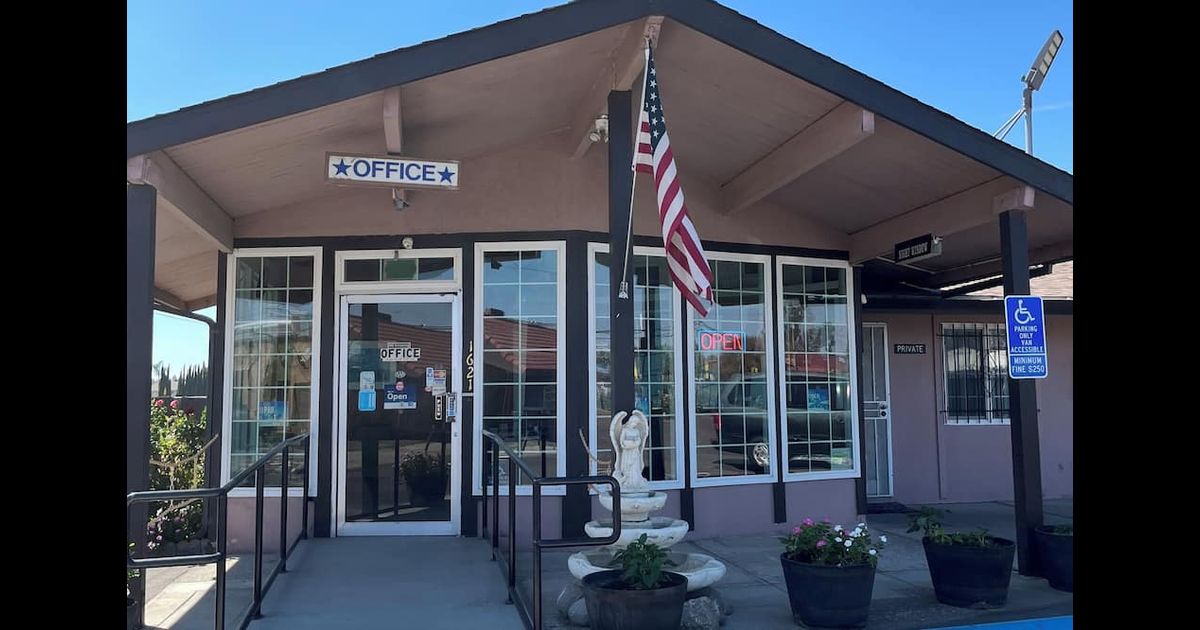 Maple Inn & Suites in Los Banos, the United States from $71: Deals ...