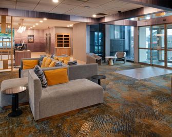 La Quinta Inn & Suites by Wyndham Seattle Sea-Tac Airport - SeaTac - Salónek