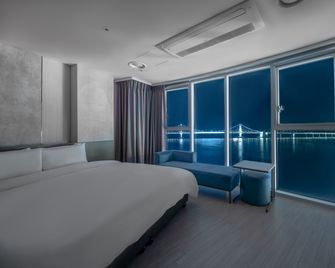 Hotel Aqua Palace - Busan