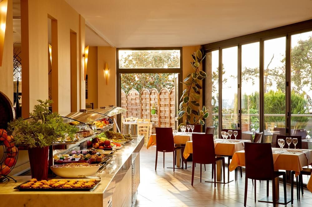Istion Club & Spa - Nea Poteidaia