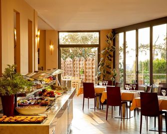 Istion Club & Spa - Nea Poteidaia
