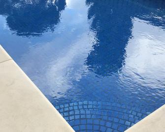 Adelaide International Motel - Glenelg - Pool