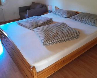 Ferienwohnung Bergblick-Schlosshof - Lana