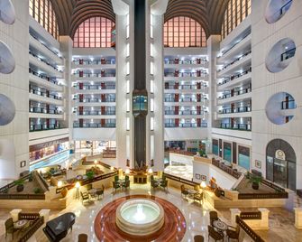 Intercontinental Hotels Muscat By IHG - Mascate - Lobby