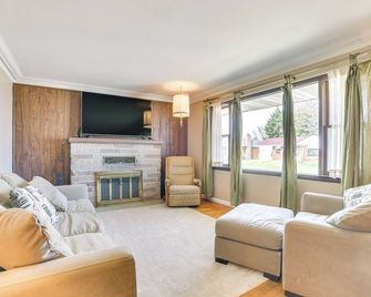 Walk to Beach Lake-View Home in Alpena! - Alpena