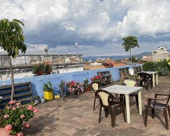 Check Inn Bed and Breakfast - Cuenca - Balcony