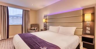 Premier Inn London Beckton - London - Bedroom