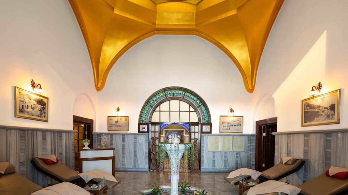 Çelik Palace Hotel Convention Center & Thermal Spa
