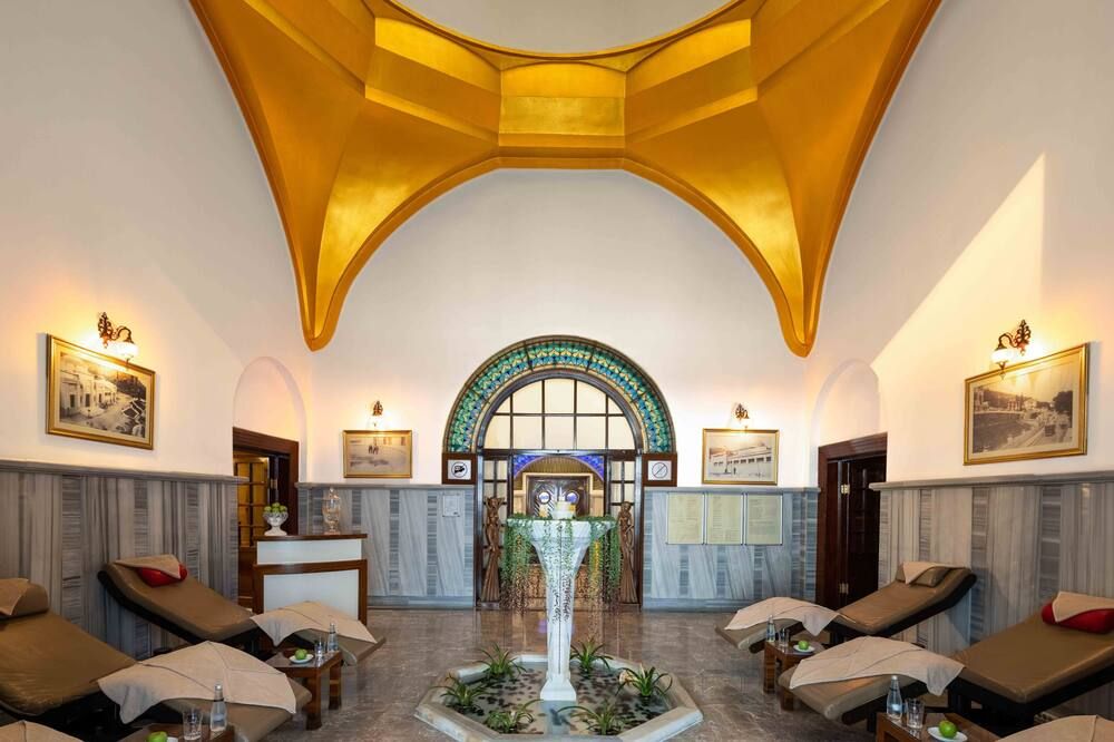 Çelik Palace Hotel Convention Center & Thermal Spa