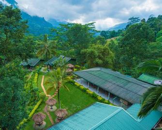 Ramboda Falls Hotel - Nuwara Eliya