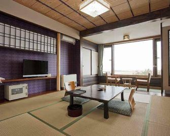 Yuzankaku (Oga Onsen) - Oga