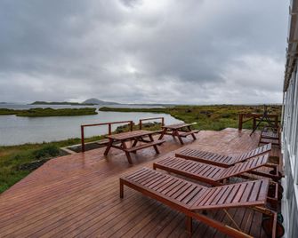 Dimmuborgir Guesthouse - Myvatn - Balkon