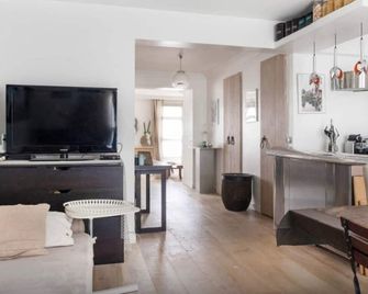 Magnifique Loft 65m en Open Space - Paris - Phòng khách