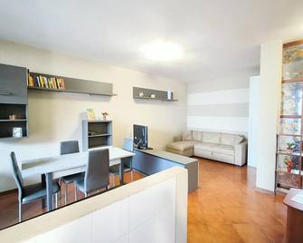 Casa Michi - Verbania - Pokój dzienny