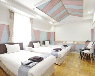 هوتل إيمول يوكوهاما إيسزاكيشو - هوستل - يوكوهاما - غرفة نوم