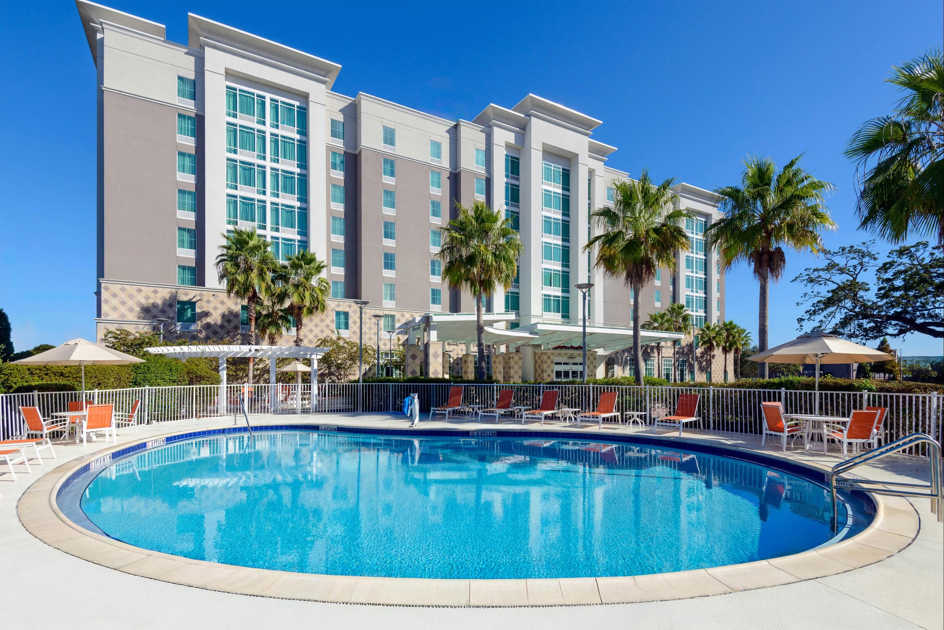 Hampton Inn & Suites Tampa Airport Avion Park Westshore - טמפה - בריכה