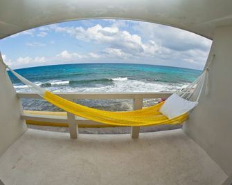 Rocamar Hotel Isla Mujeres - Isla Mujeres - Balcón