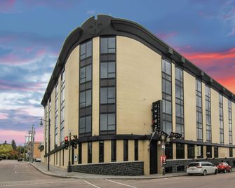 Hotel Chicoutimi - Saguenay - Edificio