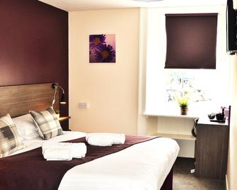 The Breadalbane Arms Room Only Hotel - Aberfeldy - Bedroom